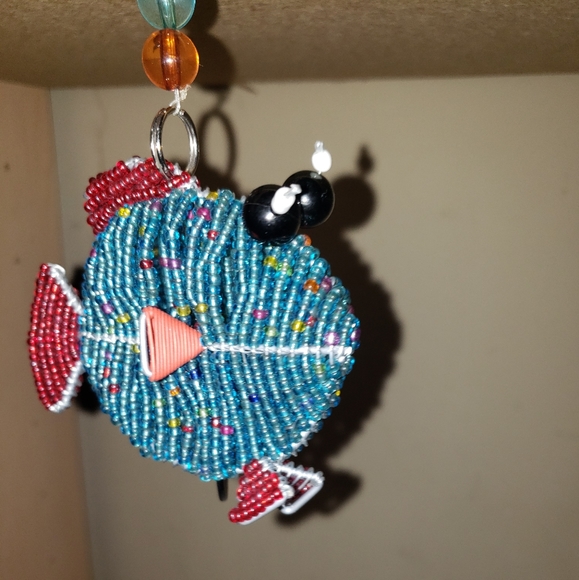 Fish Key chain - Picture 2 of 2